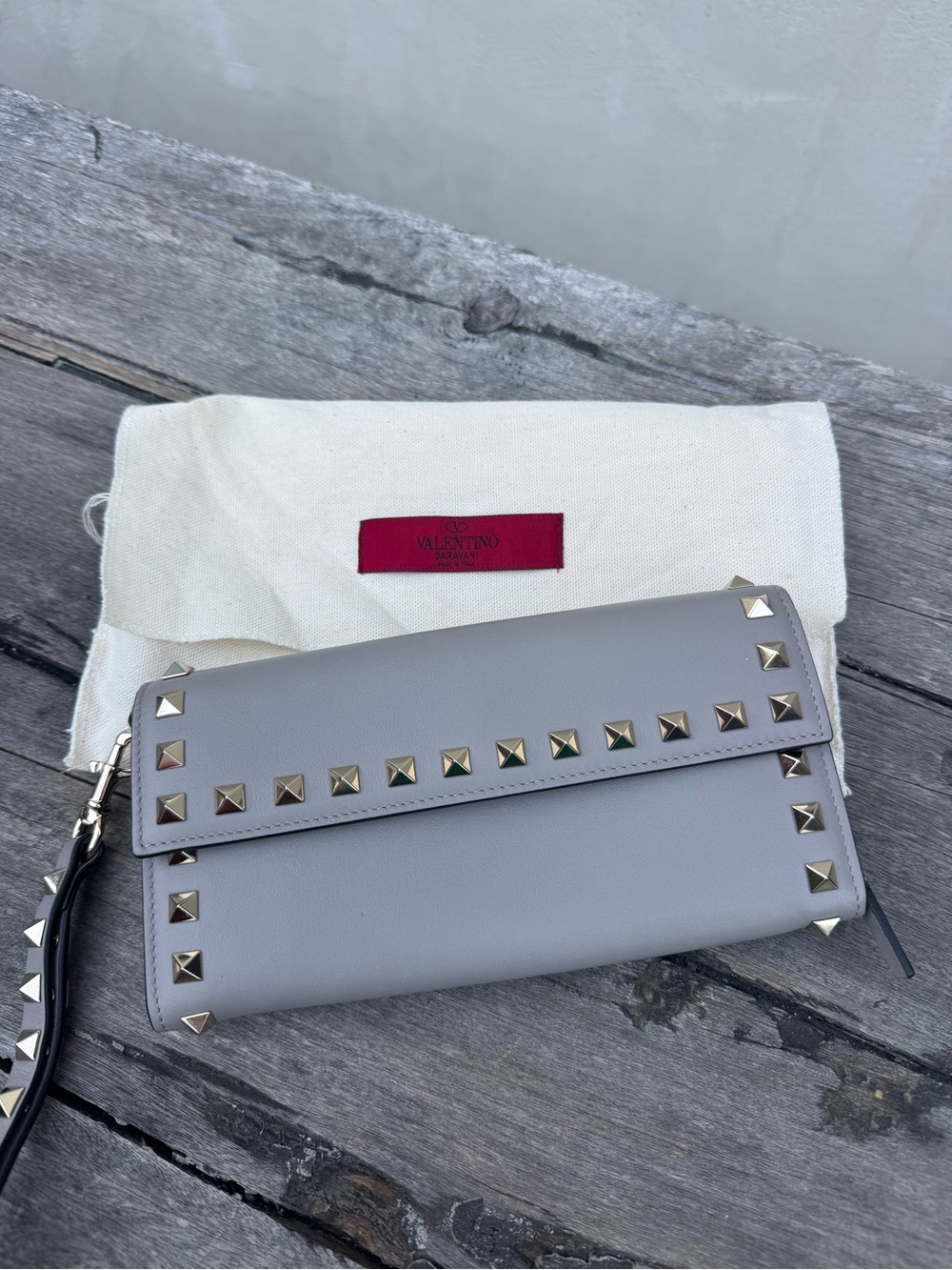 Valentino Rockstud Gray Leather Clutch Wallet NEW Authentic